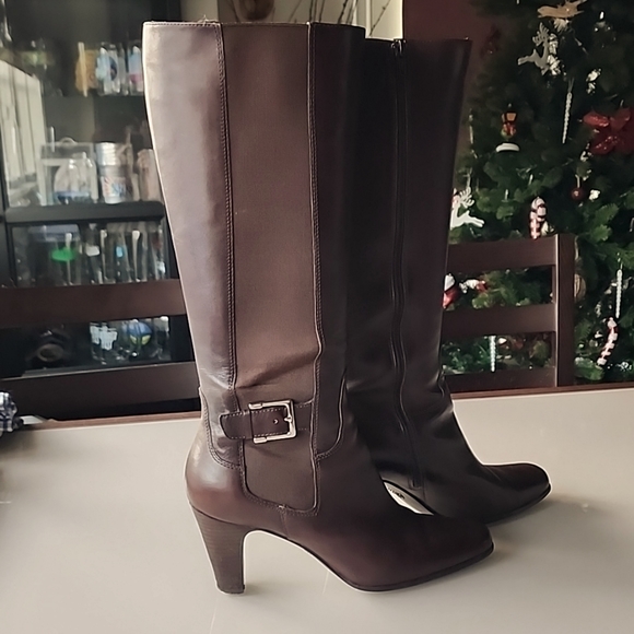 AK Anne Klein Marcoe Boots Chocolate Brown Size 9.5 - Picture 4 of 12